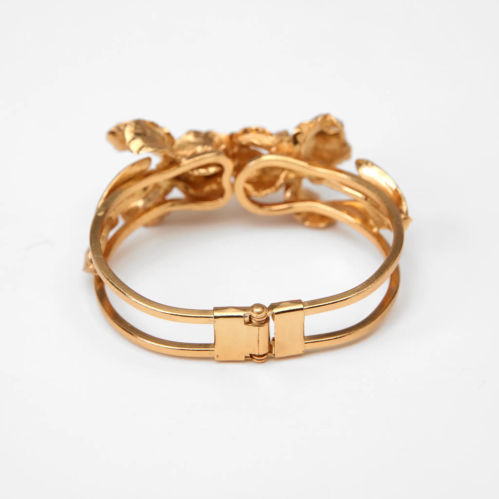 Gold Iris Bracelet
