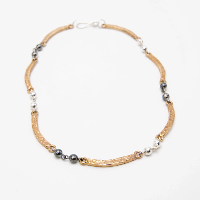 Luce Necklace
