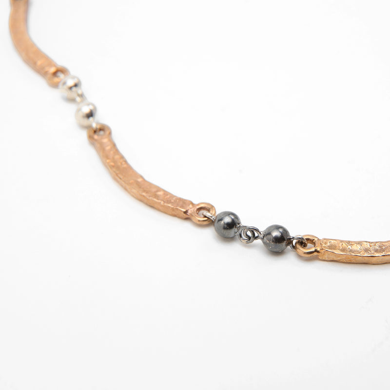 Luce Necklace