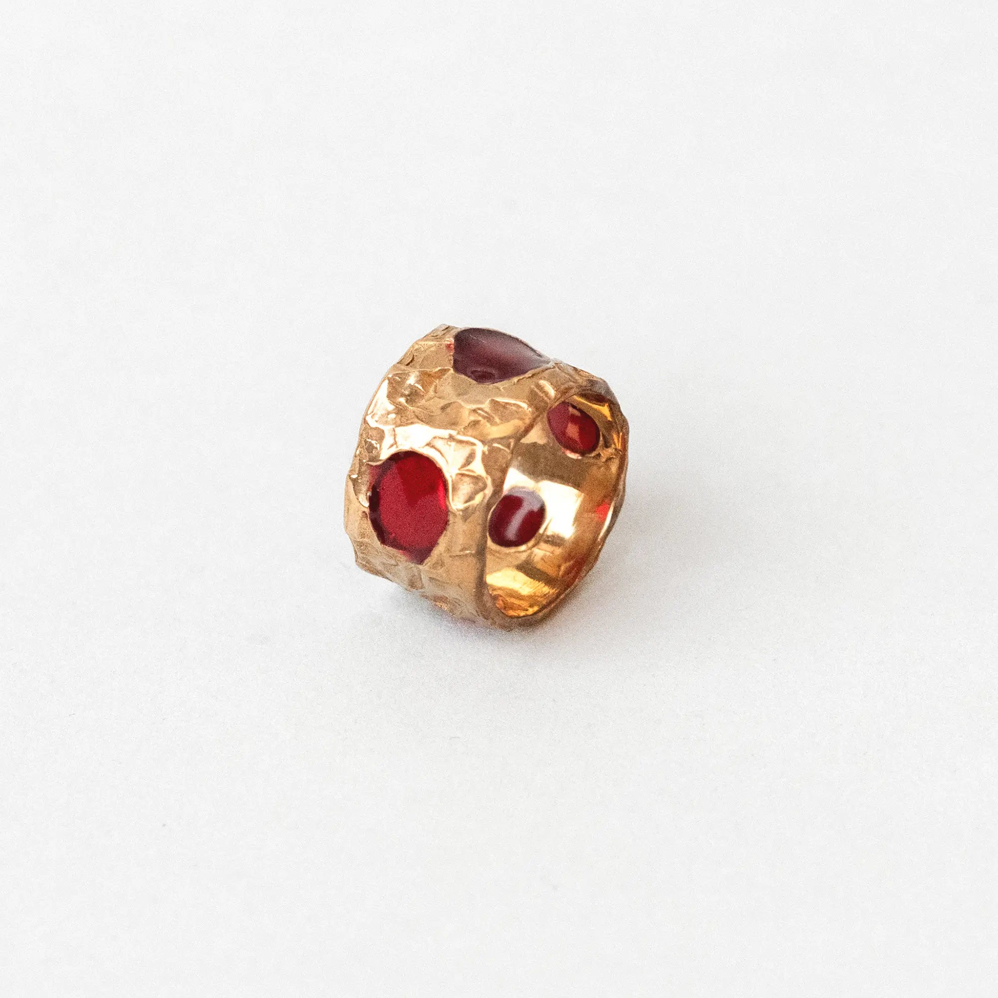 Rubino Ring